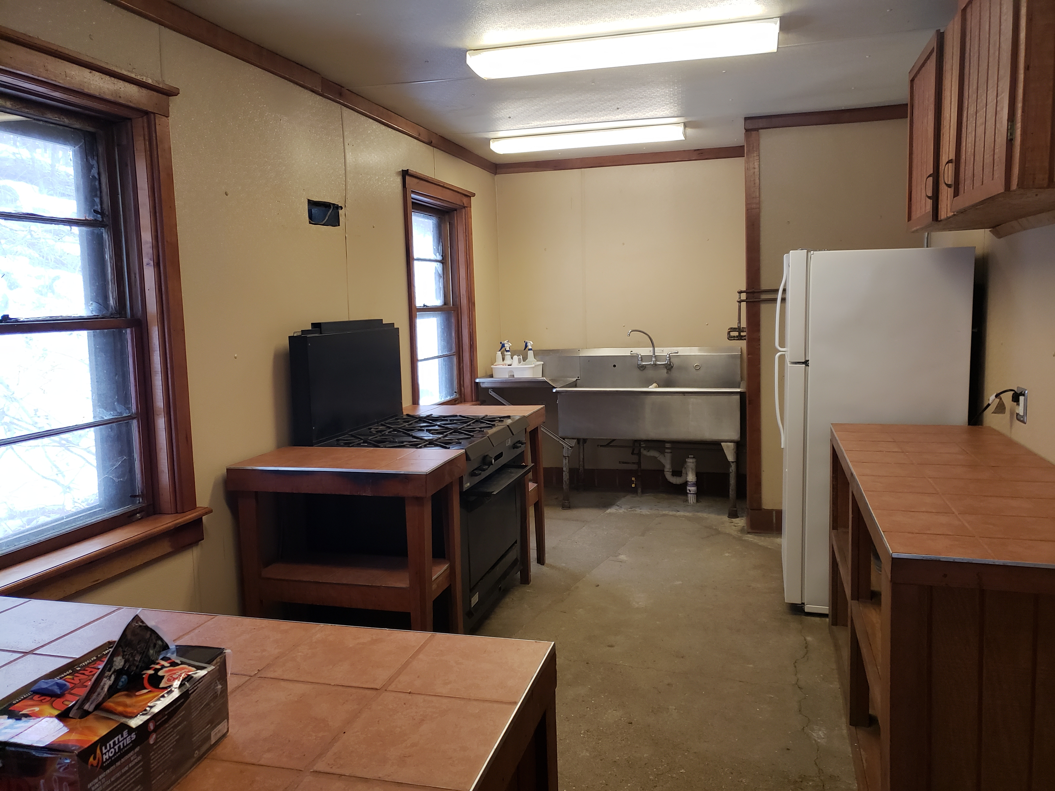 It is Winter Camp Universe Policy to not label pictures in our galleries