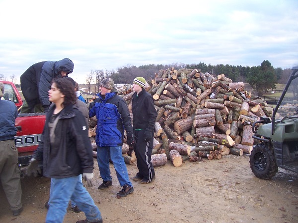 It is Winter Camp Universe Policy to not label pictures in our galleries