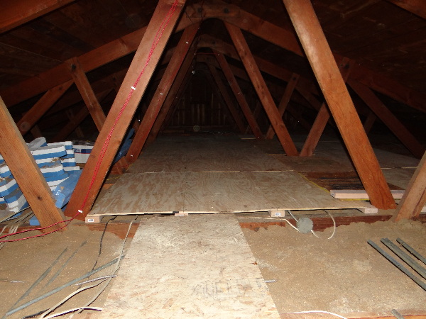 It is Winter Camp Universe Policy to not label pictures in our galleries